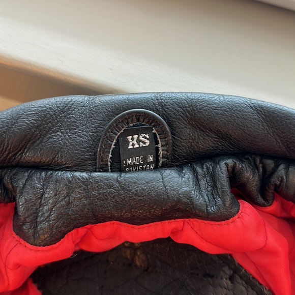 *** SOLD *** Straight to Hell “Defector” XS Leather Jacket - Picture 4 of 8